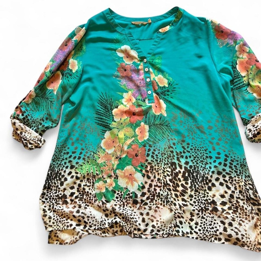 Soft Surroundings floral and leopard print flowy sheer‎ top
